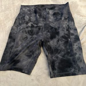 Lululemon Align Short with pockets 8”